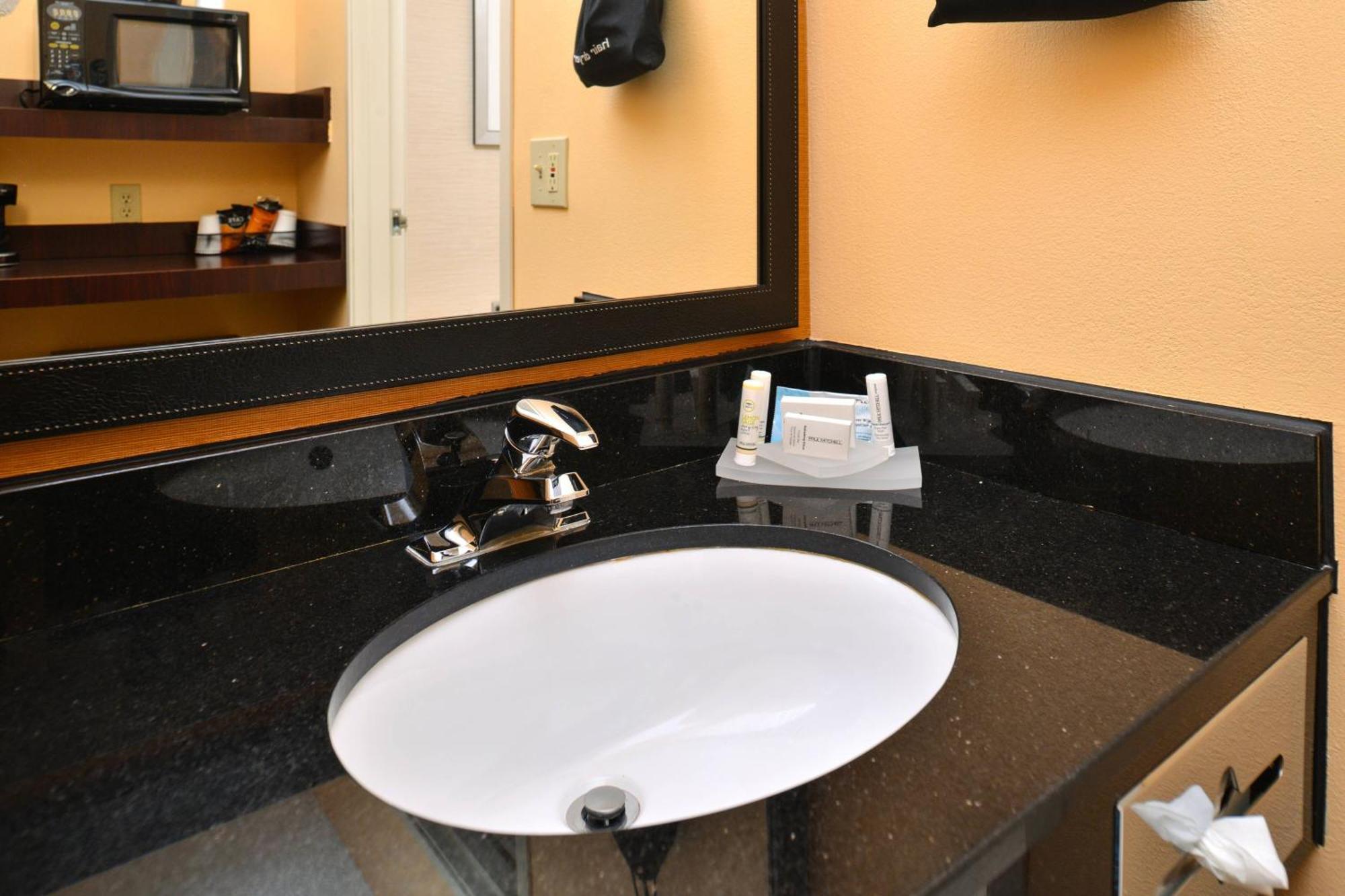 Fairfield Inn & Suites By Marriott Helena Exteriör bild