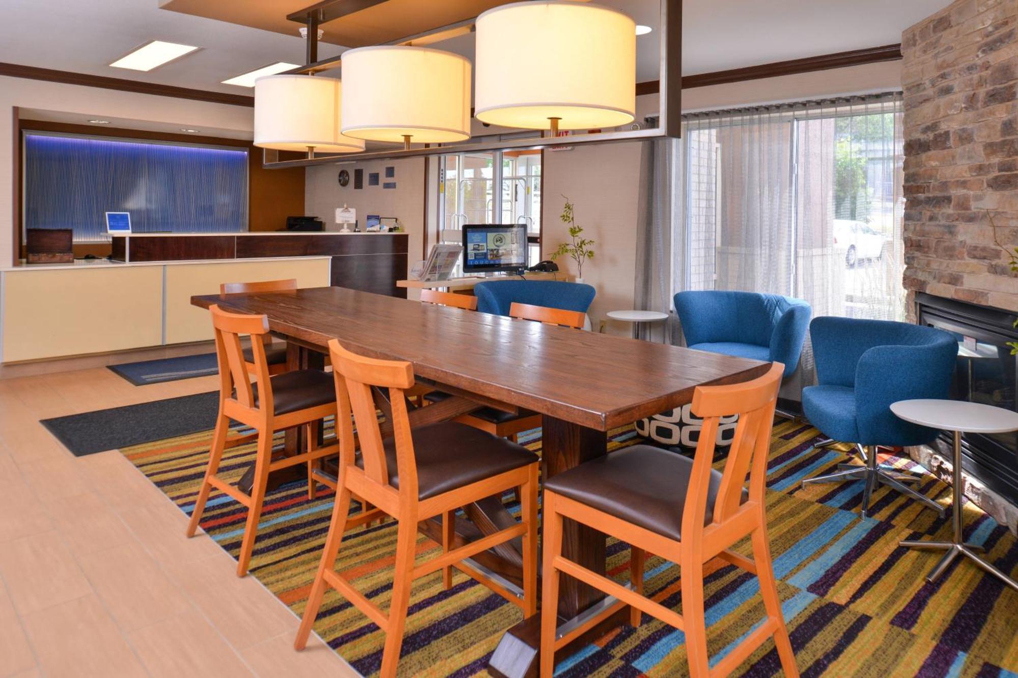 Fairfield Inn & Suites By Marriott Helena Exteriör bild