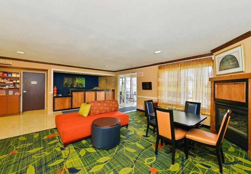 Fairfield Inn & Suites By Marriott Helena Exteriör bild